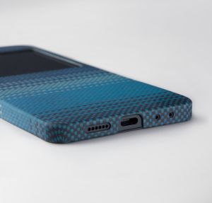 Калъф Pitaka Ultra Slim за Samsung Z Flip 7 Moon