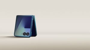 Калъф Pitaka Ultra Slim за Samsung Z Flip 7 Moon
