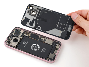 Battery for Iphone 15 Phone Planet